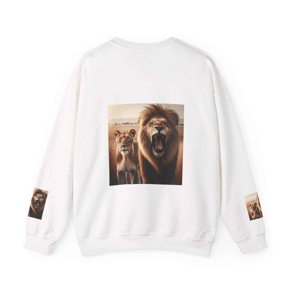 Roaring Lion Crewneck Sweatshirt - Unisex Heavy Blend™ - Wildlife Art Design